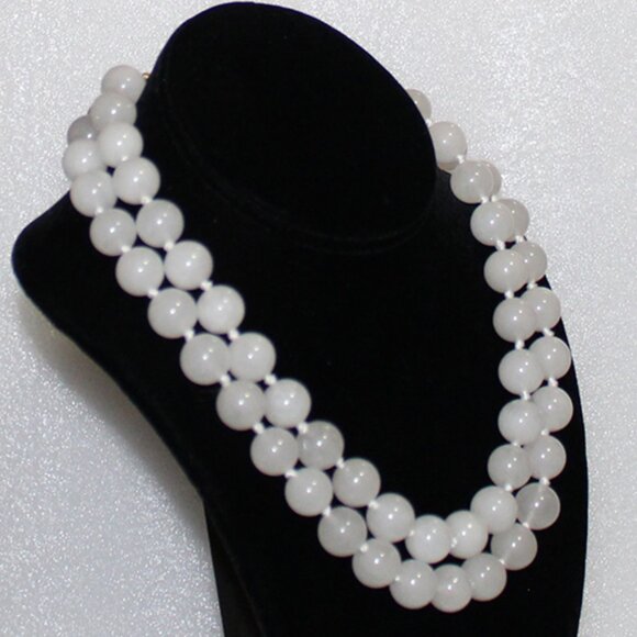 14K WHITE JADE NECKLACE - 12.5 MM STONES - 2 STRAND - Picture 3 of 11